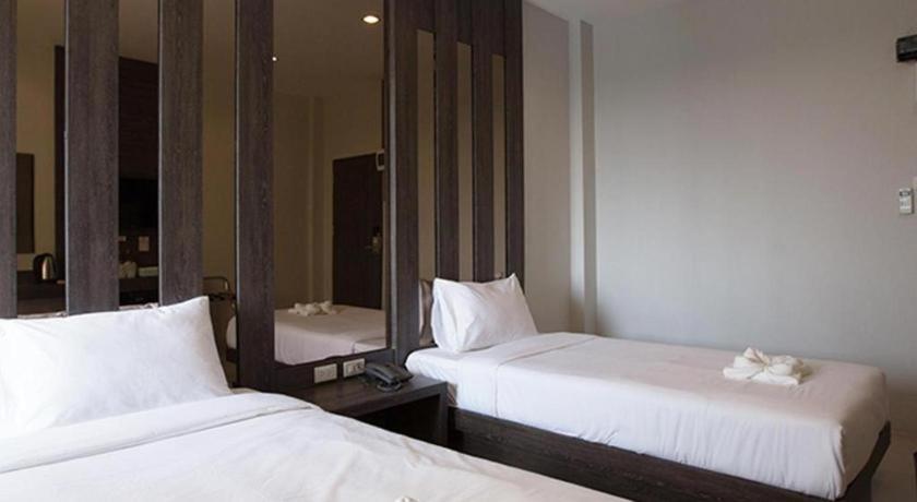 B2 Buriram Boutique And Budget Hotel Экстерьер фото