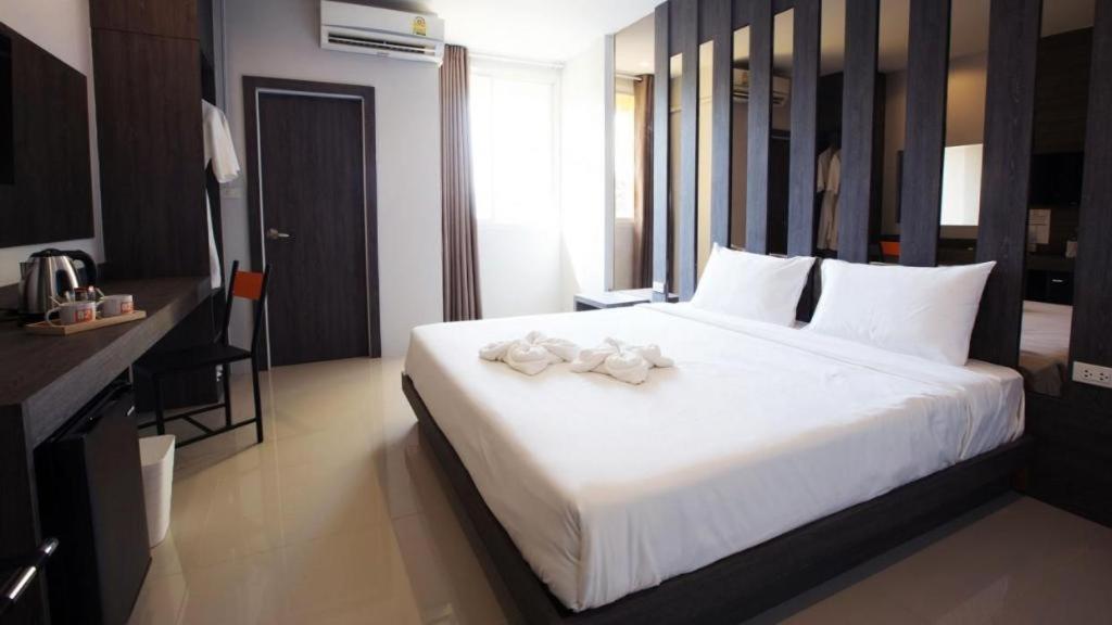 B2 Buriram Boutique And Budget Hotel Экстерьер фото
